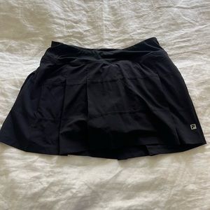 Tennis/golf skirt in black